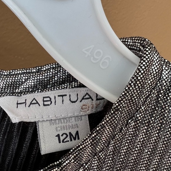 Habitual Baby Girls Silver Long Sleeve Party Dress w/ Matching diaper Cover - Picture 3 of 6